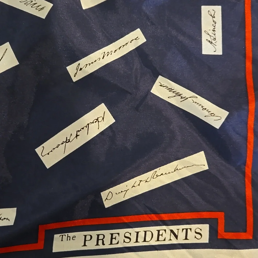 Vintage  80's Millicent The President's Signature Scarf